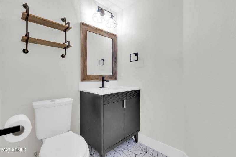 1350 S Greenfield Rd unit 1166-22