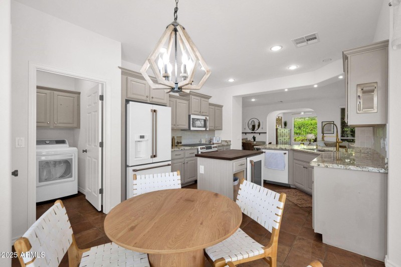 Kitchen Bay