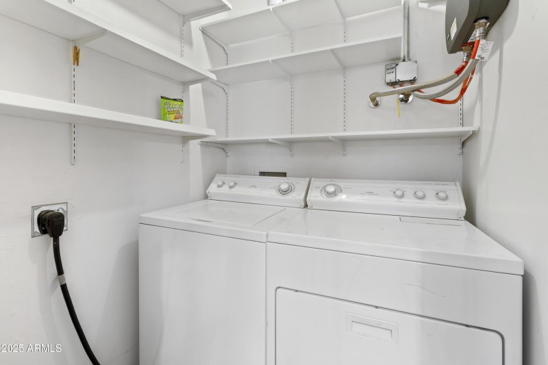 2128 Forest Park Rd, Overgaard (18)