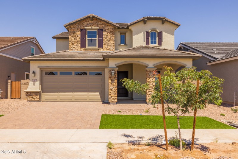 1)FRONT OF HOME