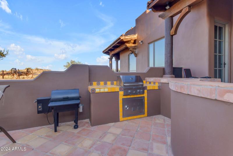 72-web-or-mls-72_392_a4m_ext tw