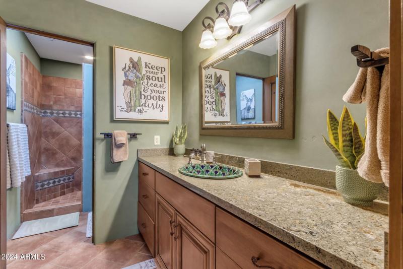 176-web-or-mls-176_217_a4m_jomax