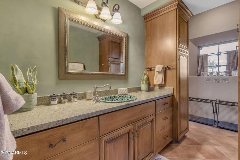 178-web-or-mls-178_223_a4m_jomax