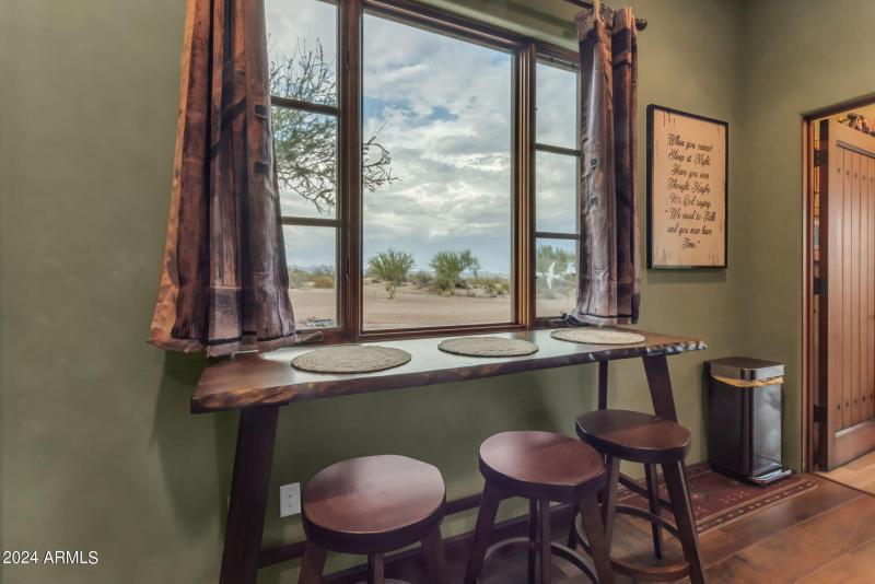 185-web-or-mls-185_244_a4m_jomax