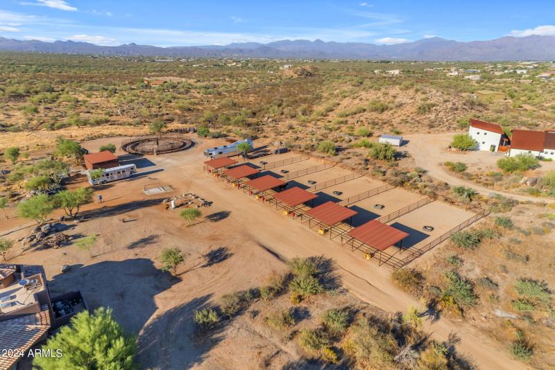 255-web-or-mls-255_447_a4m_ext tw