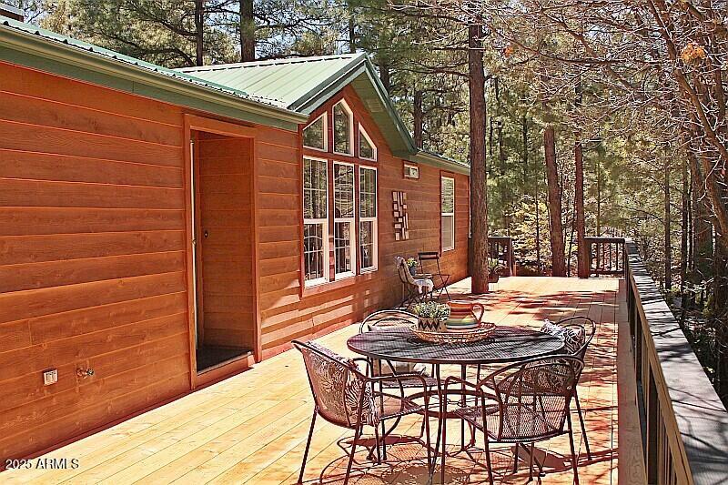 024_Front Deck