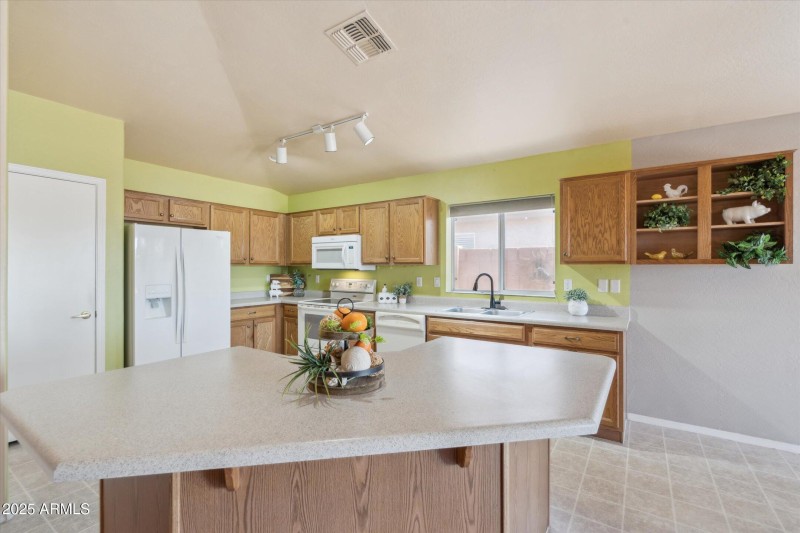 Breakfast Bar
