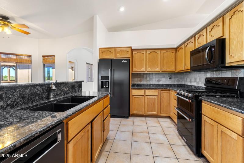 014_Kitchen