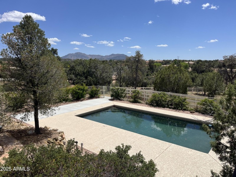 040_pool with granite mtn view