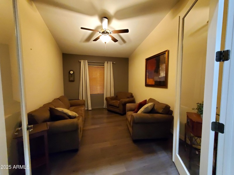 Den 2