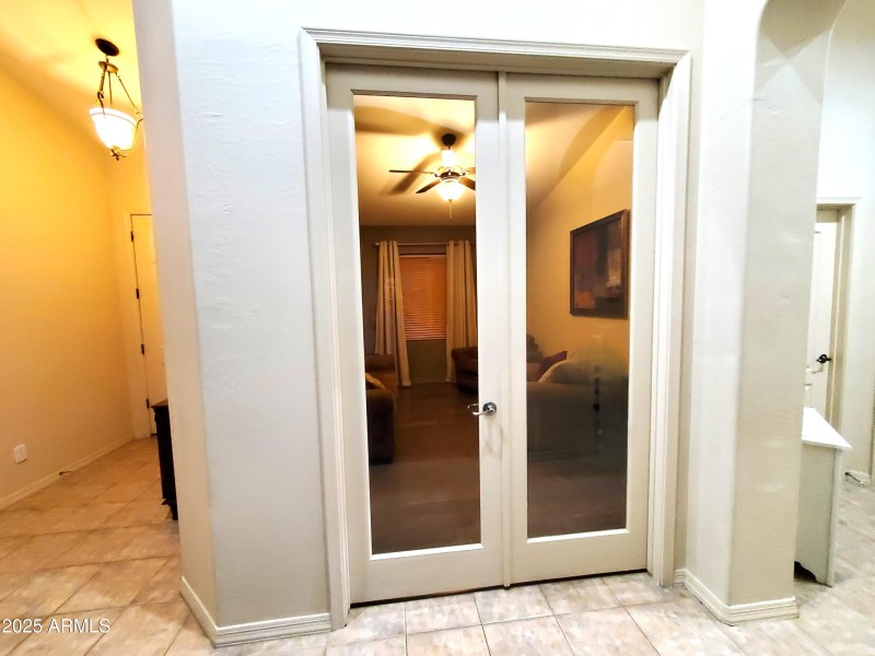 Den Entry