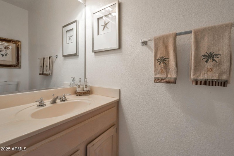 10-web-or-mls-Qp-9936