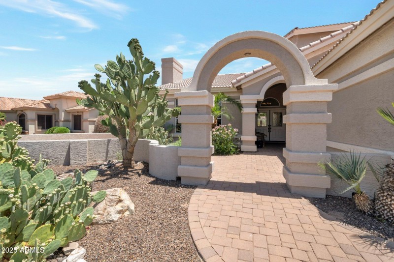 28-web-or-mls-Qp-9991