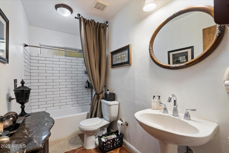 21-Bathroom