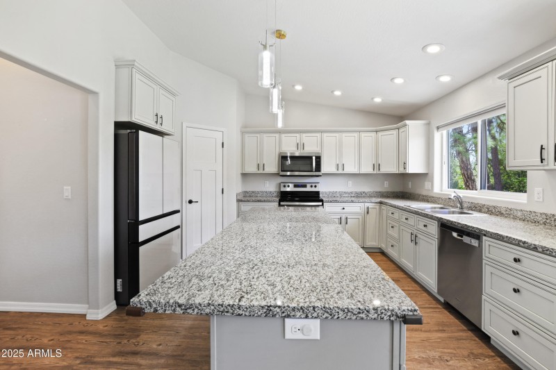Kitchen 3