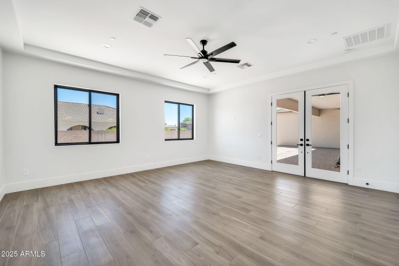 18225 W San Juan Ct-18