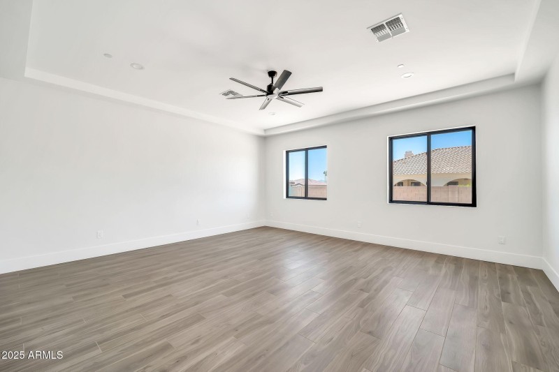 18225 W San Juan Ct-24
