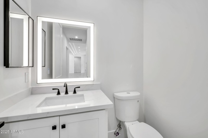 18225 W San Juan Ct-38