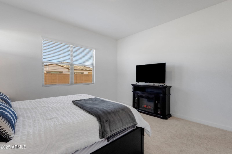 18-web-or-mls-3885-kenley-ln