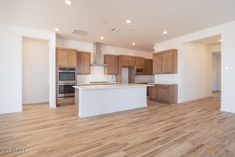 Tri Pointe Homes - Soleo 323 - Kitchen -