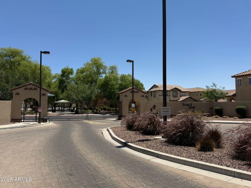 WhatsApp Image 2025-05-19 at 12.55.20_97