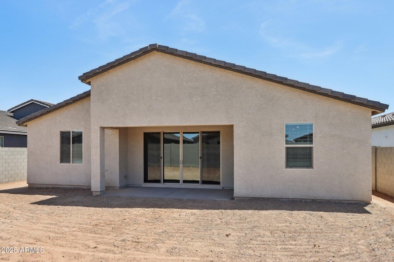 38-web-or-mls-W Cheryl Dr-1405-038