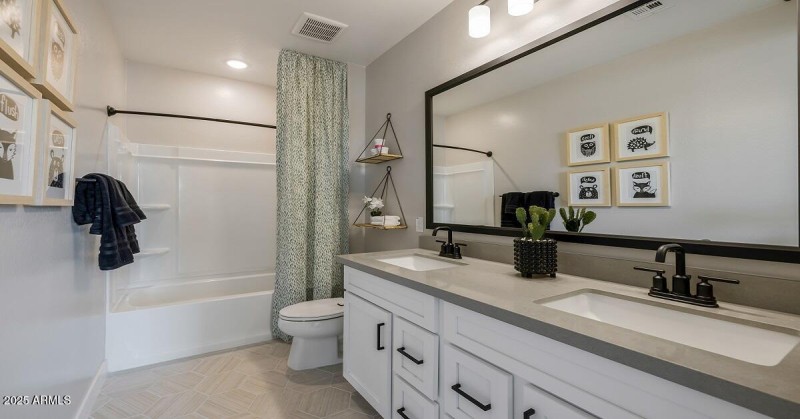 camelback-floor-plan-bathroom-2-william-