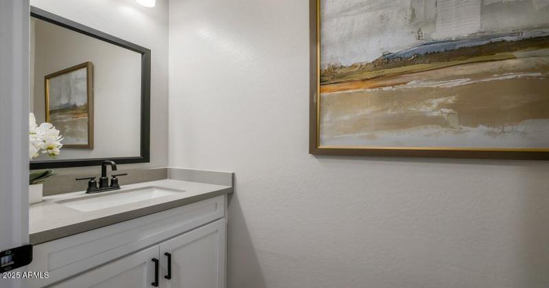 camelback-floor-plan-powder-room-william