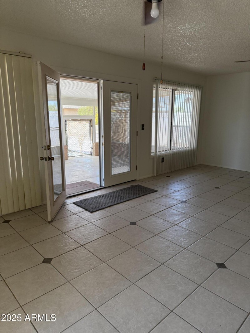 Large family from going into the inclose