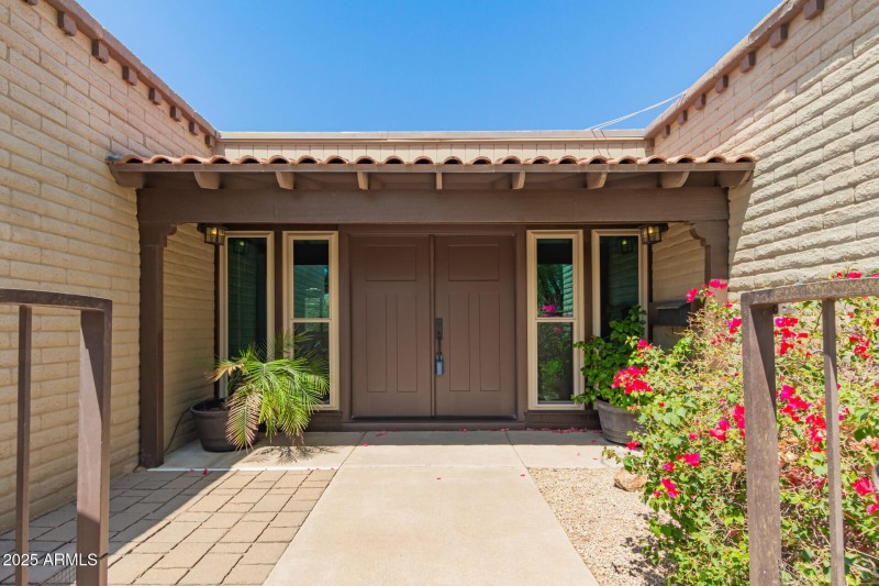 entryway, gated area