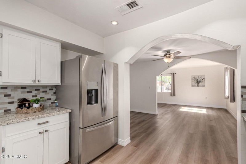8 Kitchen