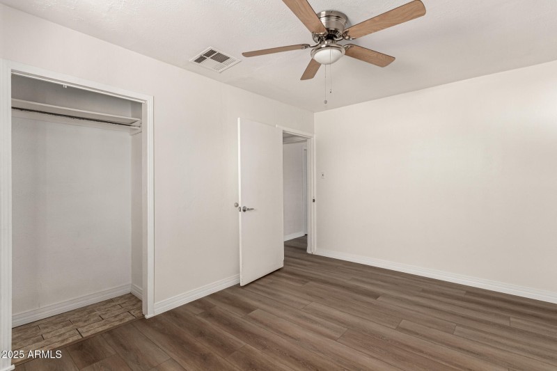 14 Bedroom