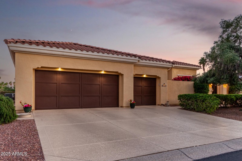 3 Car Garage