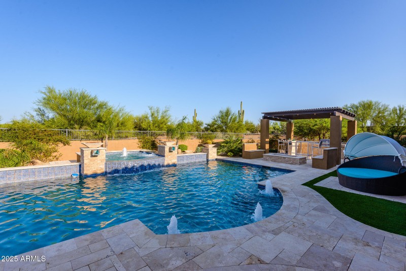 Beautiful Play Pool with Water Features