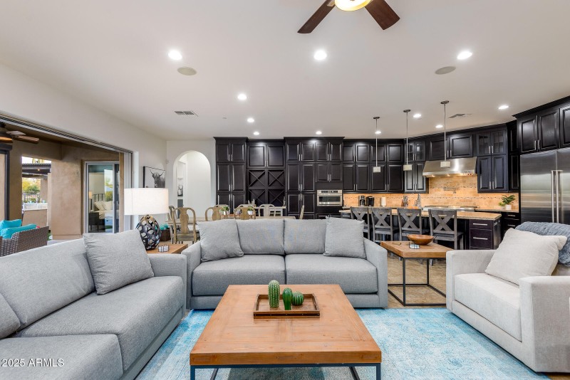 Great Room Wide Open to Kitchen