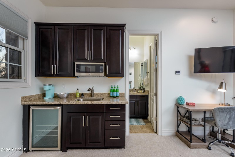 Wet Bar in Casita