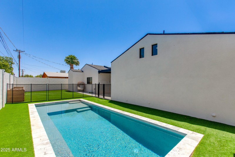 Private Pool