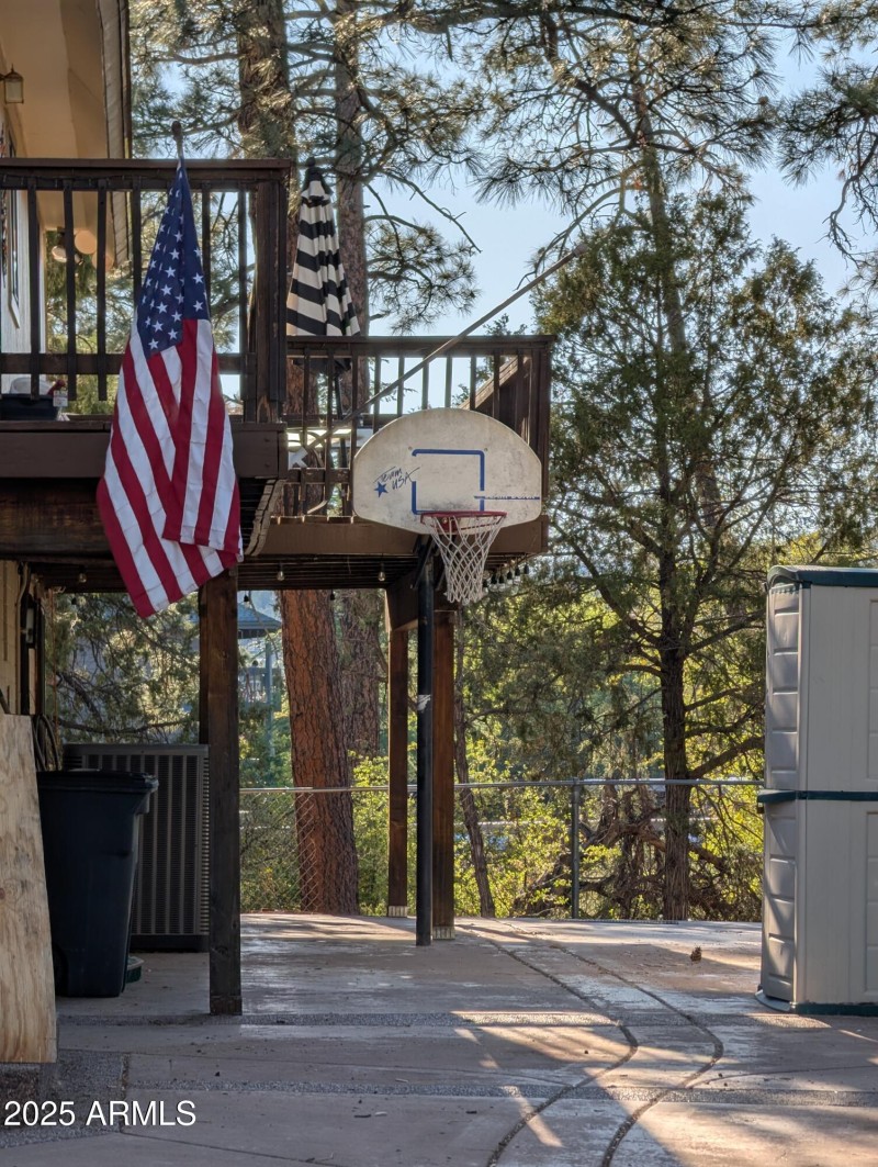 PXL_20250520_002410159