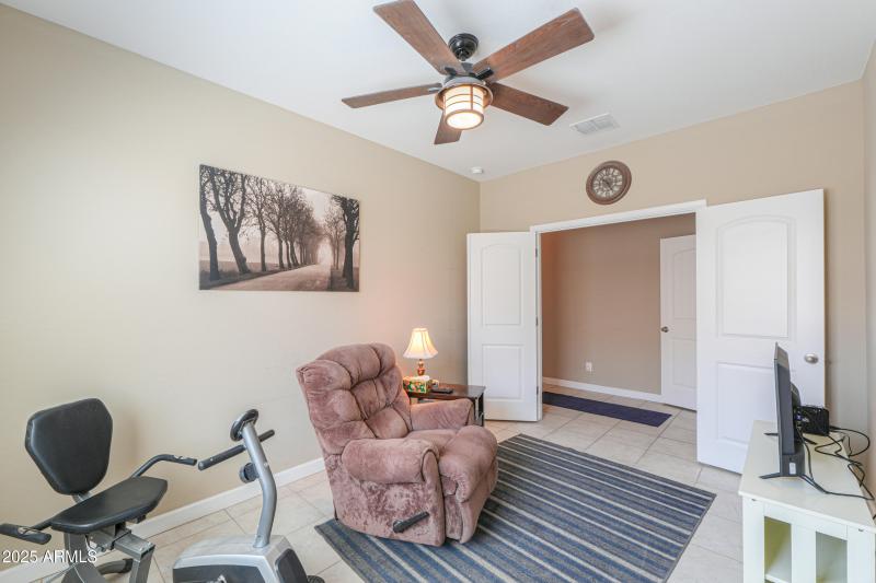 DEN, TV ROOM OR TEEN ROOM