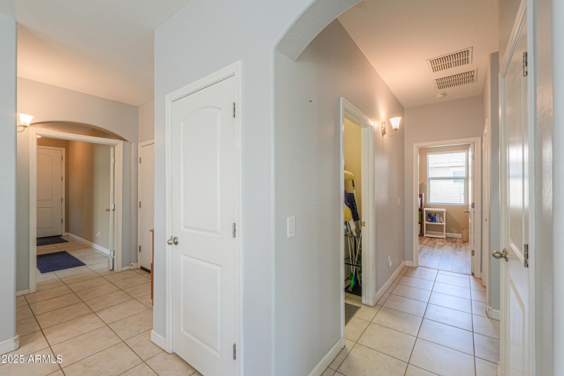HALL LEADING TO 3RD AND 4TH BR