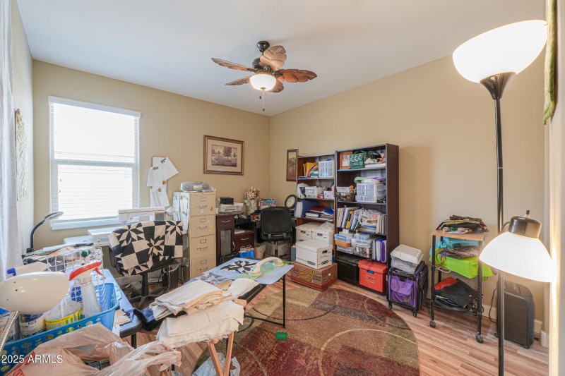 3RD BR WITH PERGO FLOOR