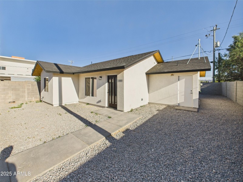 3bed 2 bath