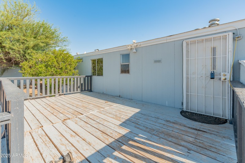 455 W Green Rd-9
