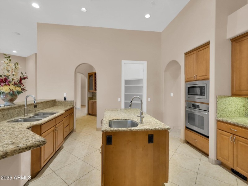 25-8031 W Morten Avenue-25