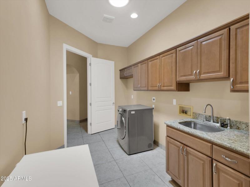 36-8031 W Morten Avenue-36