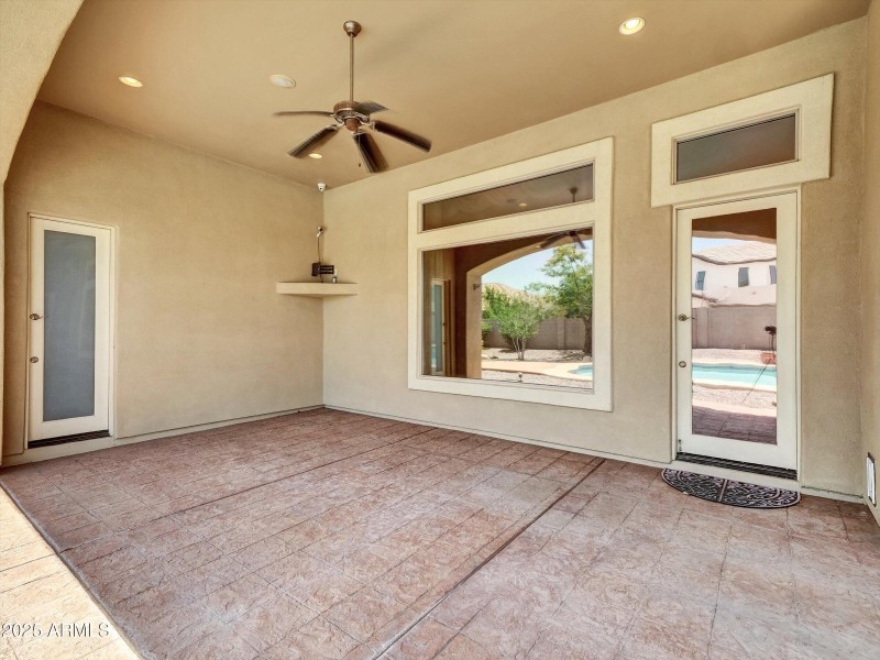 77-8031 W Morten Avenue-77