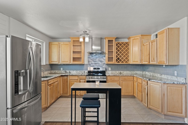 07-5802 N 61st Dr-7