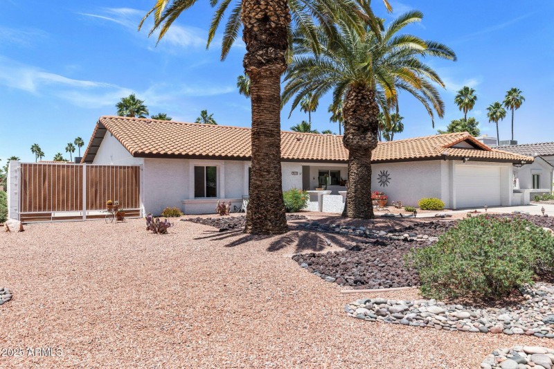 Corner Lot w RV Gate
