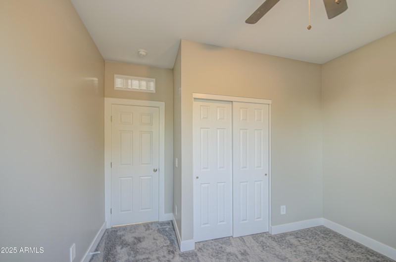 Bedroom 2-pic 2