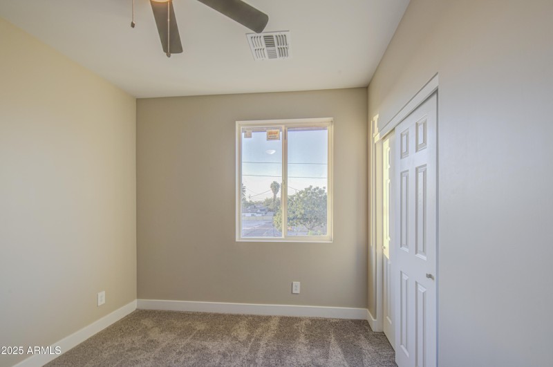 Bedroom 5-pic 1